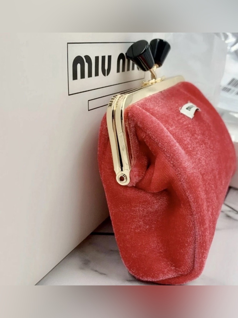 MIU MIU Pink Velvet Kiss-lock Pouch with Gold Frame, Limited Ed., NIB Retail$169